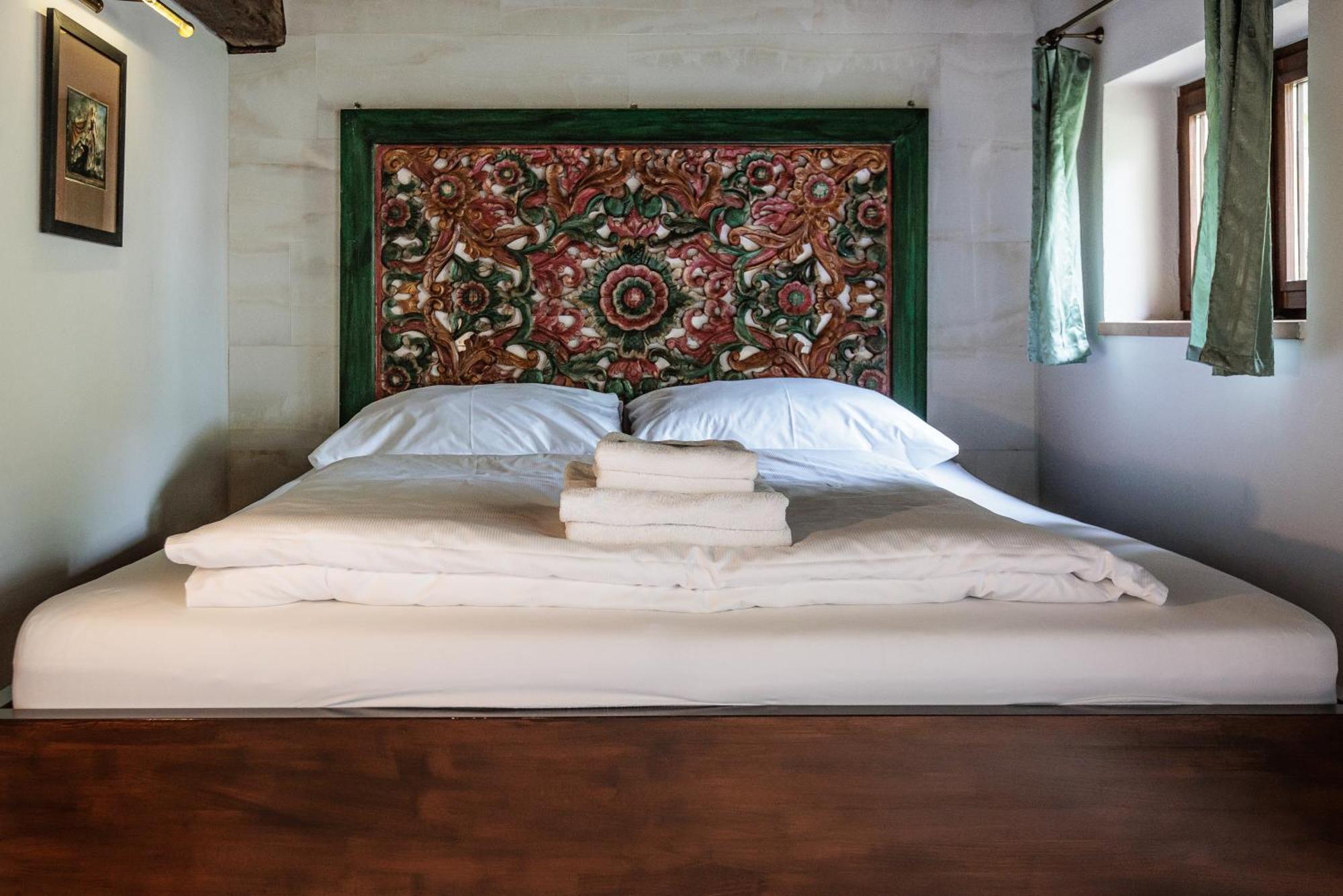 Hotel Barokni Spejchar Tlučná Esterno foto